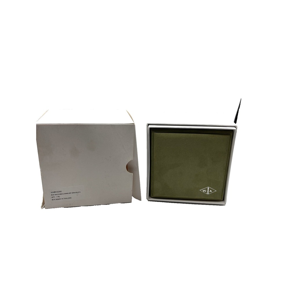 Van Cleef & Arpels Bracelet Jewelry Box Green Suede with White Outer Case Box